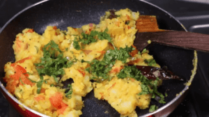 coriander mixing with potato