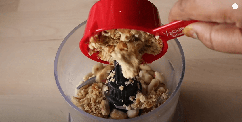 add jaggary in peanuts