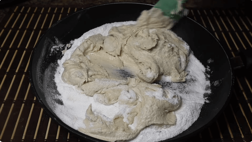 mix sugar in cashew paste