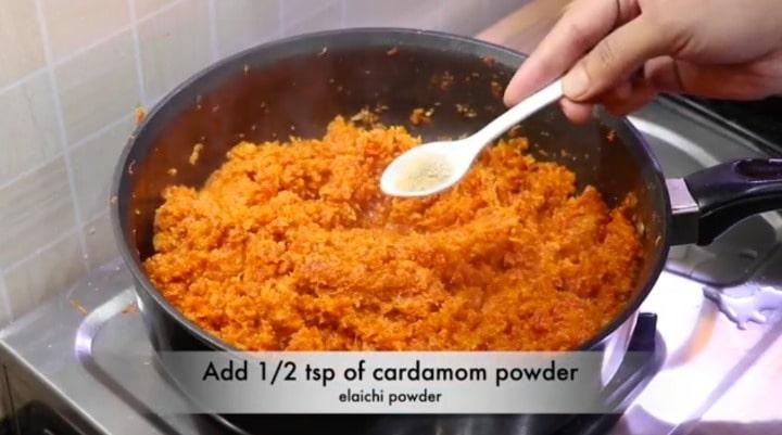 add ilaayachee powder