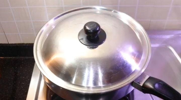 cover the gajar ka halwa recipe