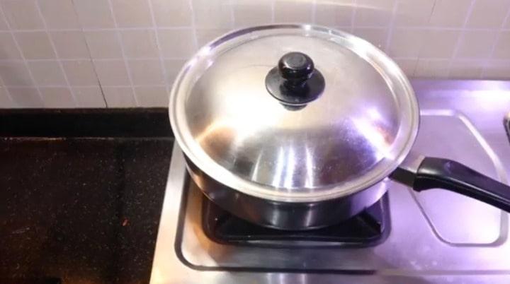 cover on gajar ka halwa